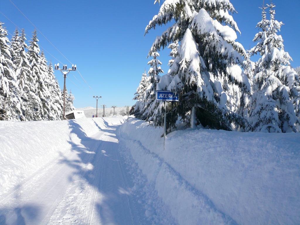 Penzion Podlesi Kořenov Buitenkant foto